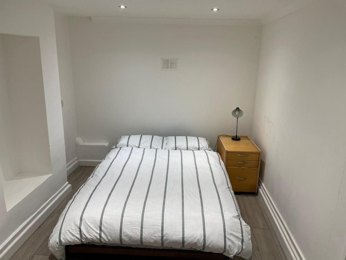 Plough Way Flat Apartment London Exterior photo